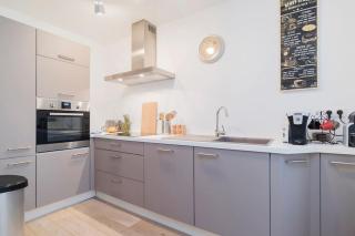 Grand Place, only 3 min walk, 80m beautiful apartment - 0