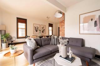 Stay Portland - Scandinavian Loft - Local Espresso & Boutiques - 9