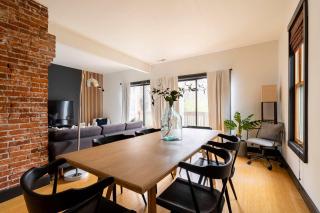 Stay Portland - Scandinavian Loft - Local Espresso & Boutiques - 4