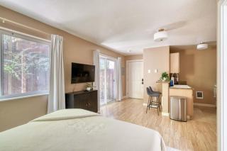 Stay Portland - Peaceful Johns Landing Studio - Near OHSU - 6