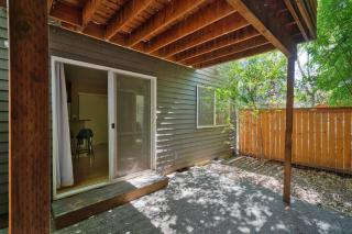Stay Portland - Peaceful Johns Landing Studio - Near OHSU - 6
