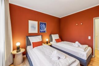 Renovierte Komfortable 3 Zi I Wohnung I Bahnhofsnähe I 3 Balkone I Netflix I Xbox One I 6 Betten - 2