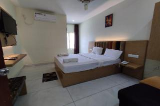 Sri SUBHAMASTHU GRAND - 9