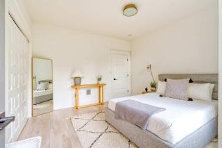 Stay Portland - Perfect Portland Farmhouse Loft - Breweries & Bars - 4