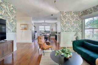 Renovated Craftsman - Fast Wifi - WalkScore 95 - 3