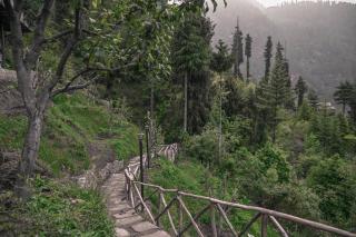 Aarzu Premium Mountain Chalet at 7400ft in Manali - 8