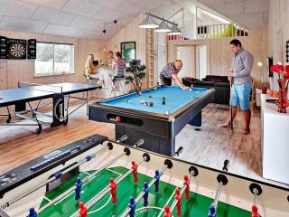 Luxury Retreat with Pool - By Traum Ferienwohnungen - 8