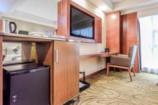 Moon Crescent Hotel (Chengdu West Steition Culture Palace Metro Stetion Branch) - 6