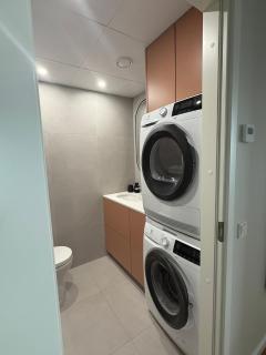 Fox17 Modern Stay - 7