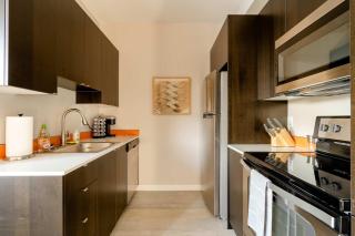Stay Portland - Modern Home in Foodie District - 2BR - Sleeps 4 - 6