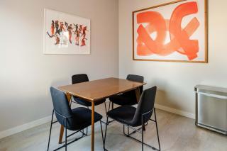 Stay Portland - The Mid-Century Cabin in Portland - Thrift & Eat - 5