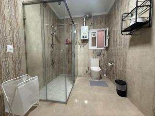 Lux Spacious Apt with Jacuzzi - 1