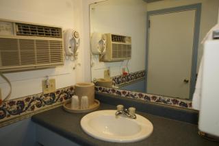 Bennington Motor Inn - Bennington - 9
