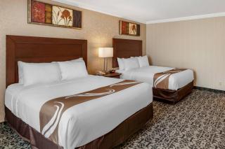 Quality Inn & Conference Centre - 3