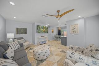 Catching Waves - Ready for Guests January 2025 - 1