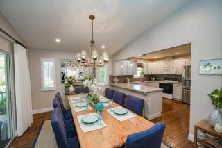 AMI Peppertree Paradise - Cozy Updated Home wHeated Pool on North End of Island 2 Houses to Beach - 7