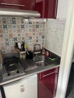 Petit studio lumineux vue montagne - 1