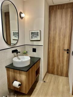 Margot Apartments By MrW - 2