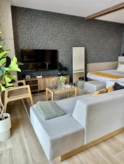 Margot Apartments By MrW - 8