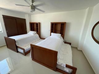 Entire penthouse with sea view in Zona Dorada - 3 bedrooms - 9