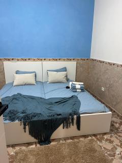 7-BDR 14 p Holiday House With Big Terrace - 8