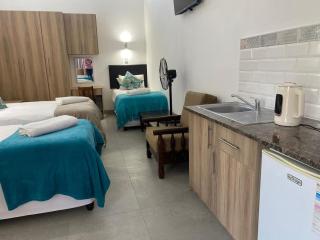 Juliet Rose Luxury Guesthouse B&B - 3