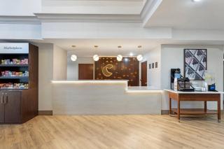 Comfort Suites East Brunswick - South River - 8