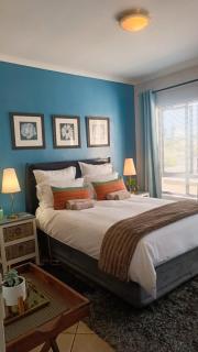 Casa Clarity - Peaceful 1BR and Office Near Cape Town & Stellenbosch - 8