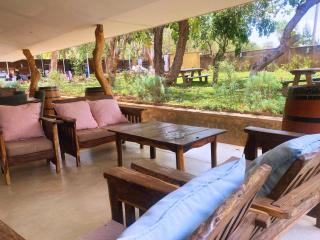 Crafted Africa Guest House - 9