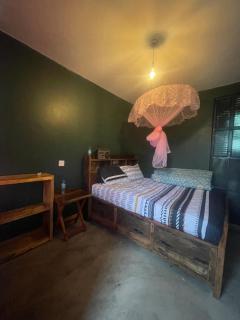 Makahawani Farmhouse - 9