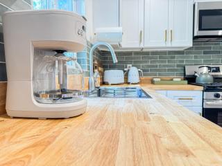 Cozy Designer Guesthouse with Style - RE - 3