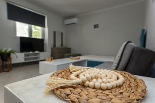 Elegant Apartment Piraeus - 9