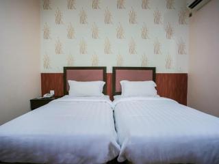 Swing & Pillows - Sky Star, KLIA 1 KLIA 2, Sepang - 7