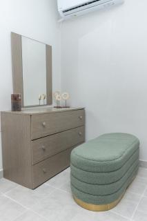 Elegant Apartment Piraeus - 2