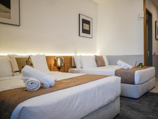 22 Macalisterz Suites by Wodages - 4