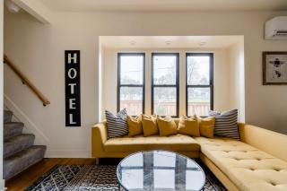 Stay Portland - Fresh Farmhouse Remodel in SE Portland 96BikeScore - 6