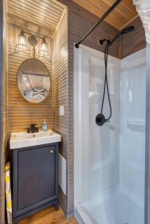 Stay Portland - Tiny Aztec - Walk to Local Shops & Restaurants - 1