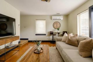 Stay Portland - The Little Tower - Local Vintage Shops & Eateries - 9