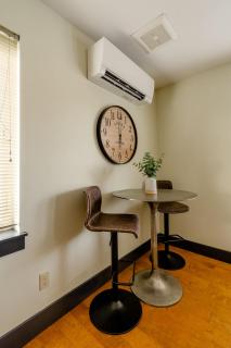 Stay Portland - The Little Tower - Local Vintage Shops & Eateries - 1