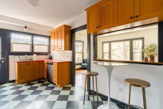 Stay Portland - Perfectly Restored Craftsman - Eateries & Coffee - 2