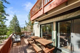 Bear Canyon: Large Cabin, Beautiful Views & HotTub - 9