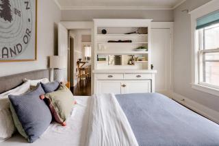 Stay Portland - Comfy SE Portland Apartment - Great Eats & Bars - 8