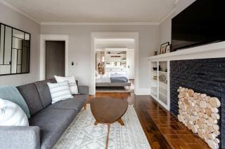 Stay Portland - Comfy SE Portland Apartment - Great Eats & Bars - 6