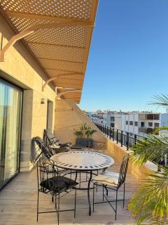 Dally Apart Hotel - 4