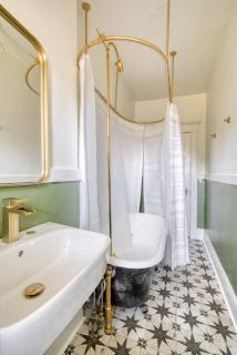 Stay Portland - Mt Tabor Retreat - Local Eateries - Shops - Bars - 6