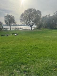 Hotelik nad jeziorem w Łasinie - Łasin - 5