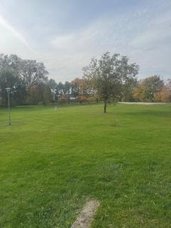 Hotelik nad jeziorem w Łasinie - Łasin - 3