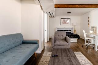 Cozy Portland Home Steps from Food - Sleeps 4 - 7