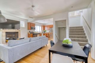 Stay Portland - Casa Solárium, Local Eateries, Parks & Espresso - 7