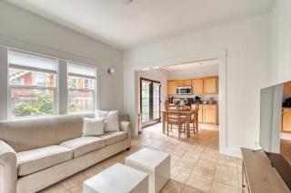 Sunnyside 1BR - Walk to Shops & Nightlife - 9